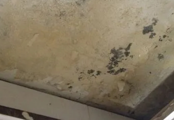 阳江市阳台漏水维修公司分享下阳江市卫生间渗水维修需要注意哪些问题。